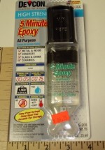 <b>1 ounce Devcon 5 Minute Epoxy in Applicator</b>