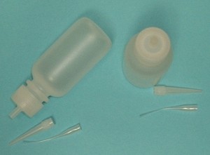 <b>Glue Bottle Kit</b>