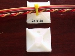 Radical RC Nylon Cable Tie Mounting Pads 25x25mm, 8 Pack