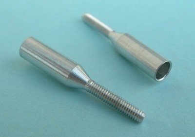 4mm Carbon Tube Coupler to 3mm Threads 2-Pack