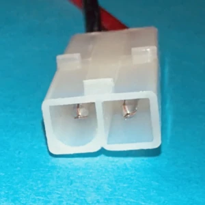 2-Pole/Wire Silicone Pigtail Female Tamiya Kyosho