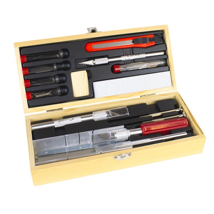 Excel Deluxe Knife and Tool Set