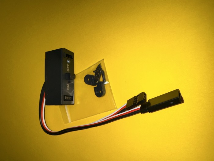 A2 Pro 54101802 13209 Interrupteur C / Charge Or (Futaba) RC Modèle