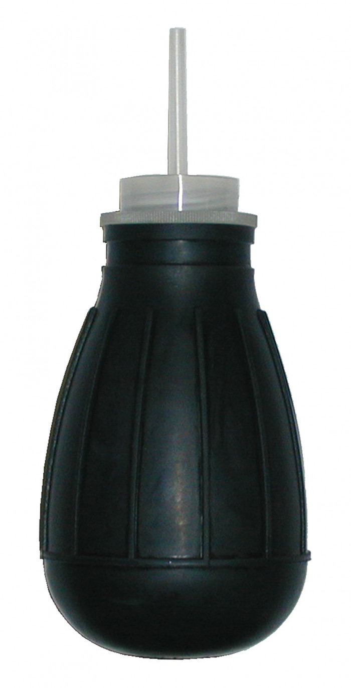 SullivanGasolineBulbPump6oz.