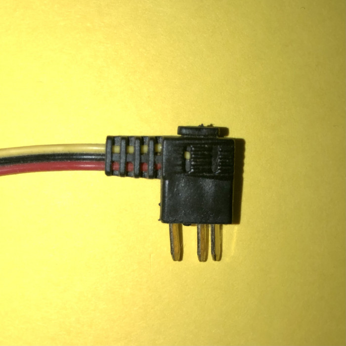 Adapter female JR/Hitec/Spektrum to Multiplex RX