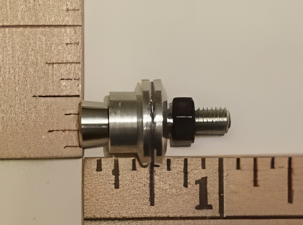 E Cubed R/C Prop Adapter: 2.3mm(0.09") Motor Shaft x 5mm Prop Hub