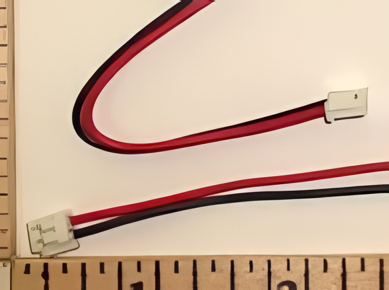 2-Pole/Wire TX Battery Pigtail JR/Spektrum White