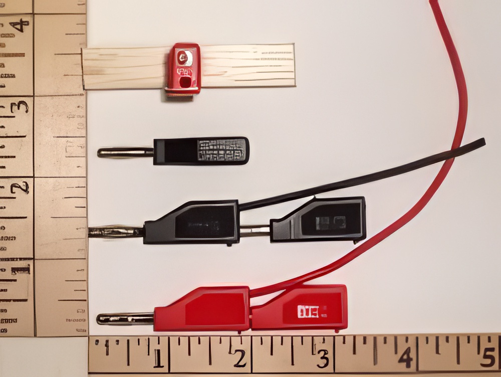Stackable Banana Plugs Pair