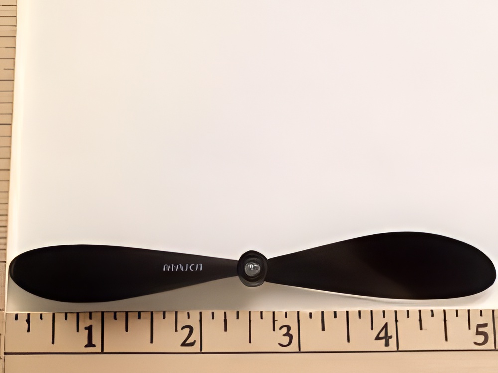 MPI 5 x 5 E-Prop with 5mm thru hole
