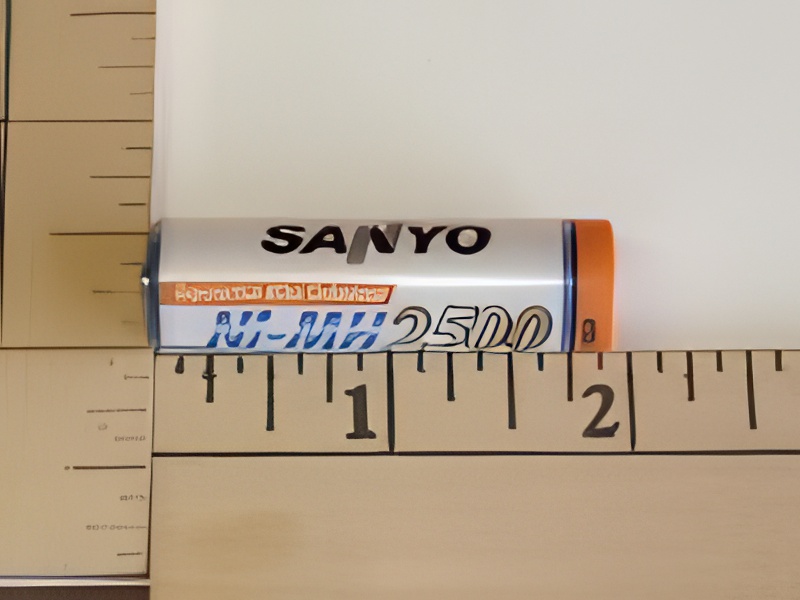 FDK/Sanyo 2500mAh Single Cell  NIMH Button End AA Battery