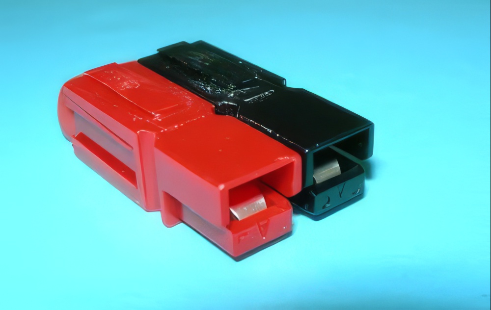 MPI 2-Pole Arming Plug
