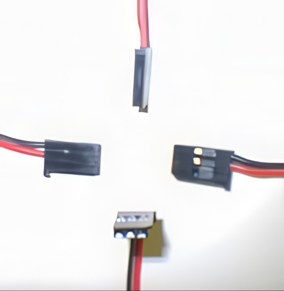 2-Pole/Wire Battery Pigtail Single End Male Futaba J