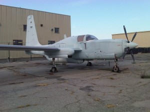 TRDerilictA derelict aircraft